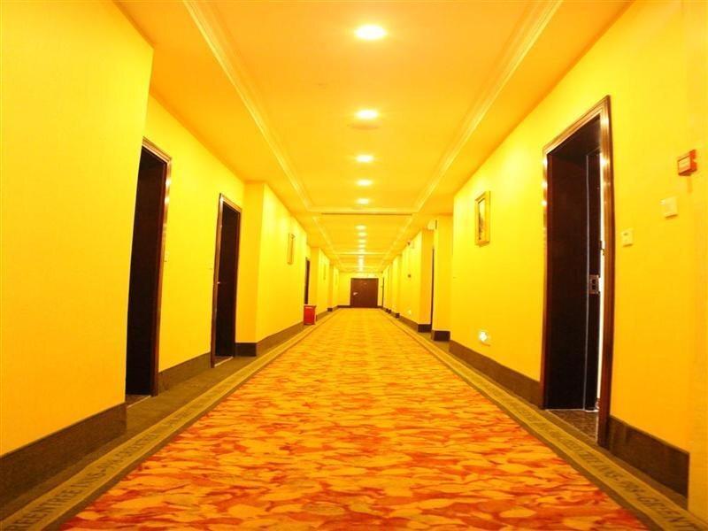 Шаньтоу: GreenTree Inn Shantou Gurao Gugui Road Hotel
