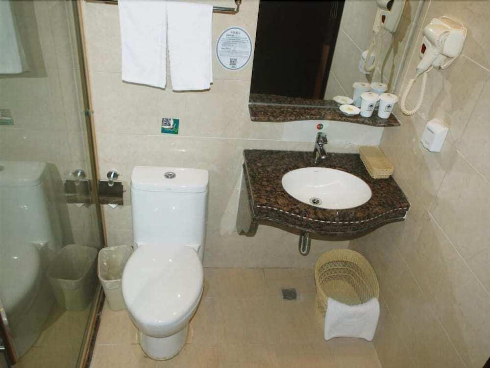 Шаньтоу: GreenTree Inn Shantou Gurao Gugui Road Hotel