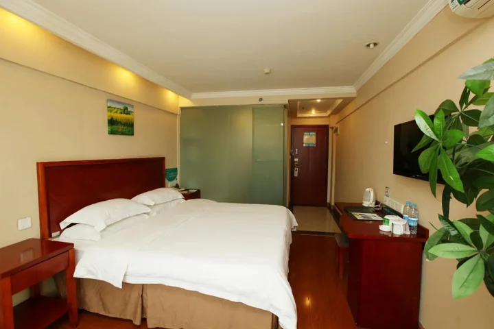 Цзиньхуа: GreenTree Inn Jinhua South Railway Station