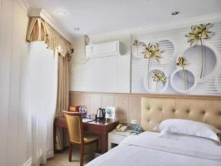 Фошань: GreenTree Inn Foshan Longjiang Town North Fenghua Road Express Hotel