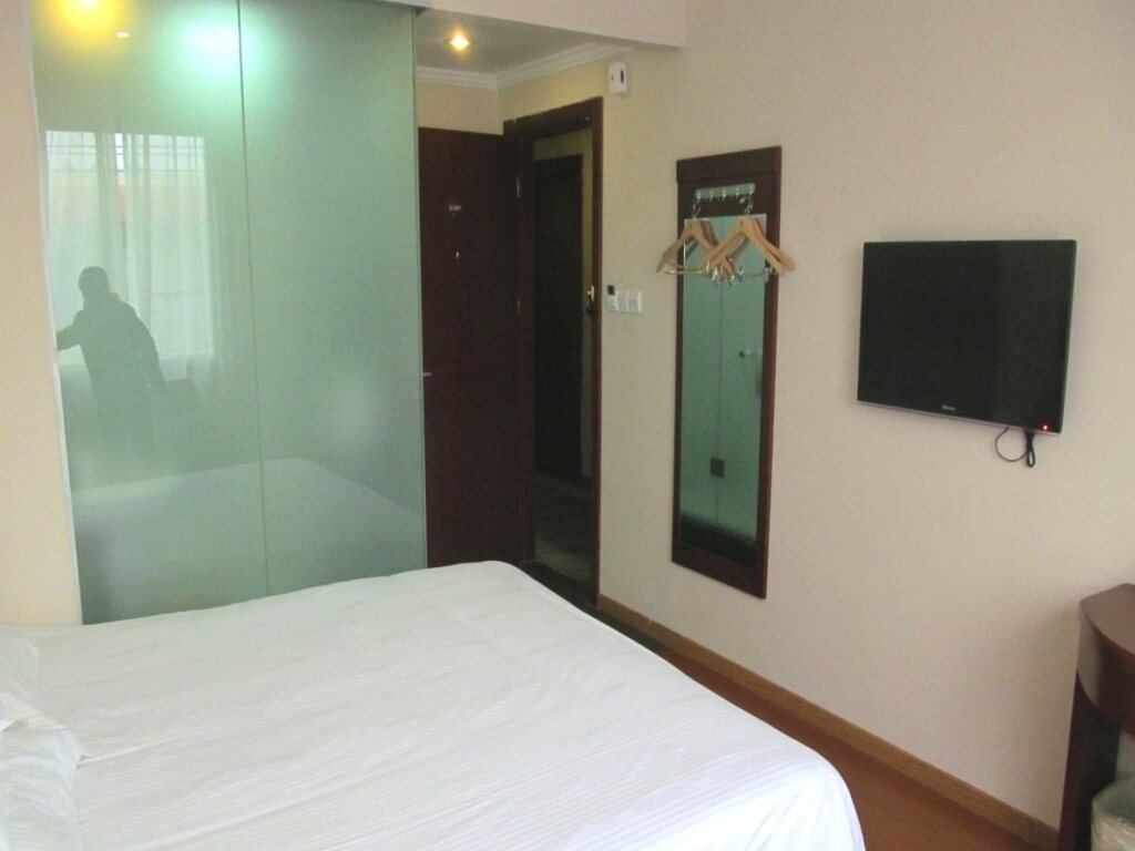 Хэфэй: GreenTree Inn Hefei Railway Station Shell Hotel