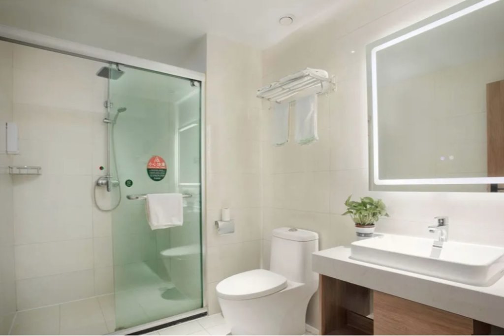 Хэфэй: GreenTree Inn Anhui Hefei South High-speed Rail Station Fanhua Avenue Haiheng Express Hotel