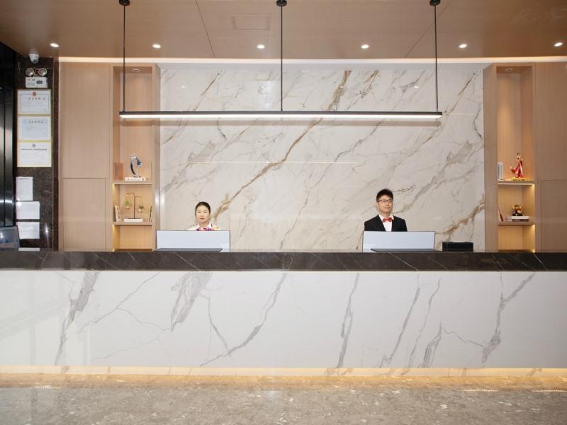 Хэфэй: GreenTree Inn Anhui Hefei South High-speed Rail Station Fanhua Avenue Haiheng Express Hotel