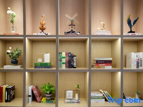 Хэфэй: GreenTree Inn Anhui Hefei South High-speed Rail Station Fanhua Avenue Haiheng Express Hotel