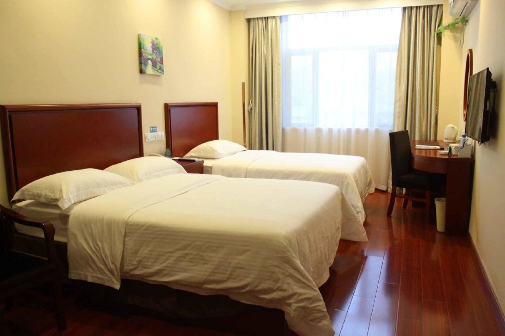 GreenTree Inn Anhui Yaohai District MingGuang Road Bus Station Express Hotel — фото 2