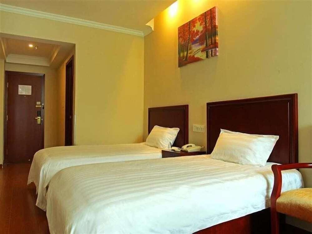 Хэфэй: GreenTree Inn Hefei High Speed Rail Station Baohe District Government Business Hotel