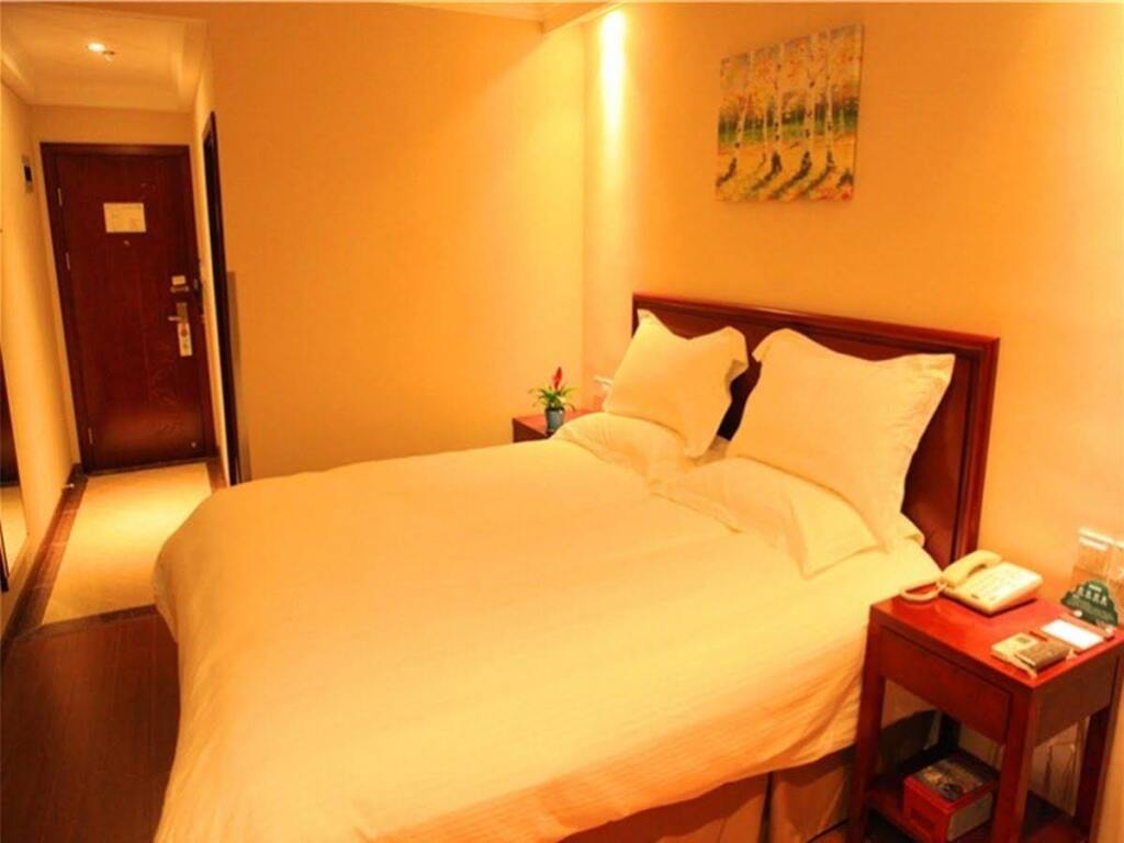 Шэньян: GreenTree Inn Shenyang Shengjing Hospital Branch