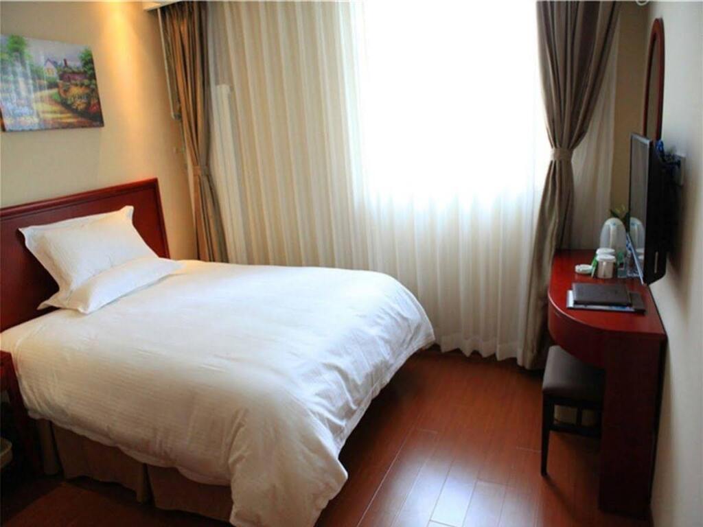 Шэньян: GreenTree Inn Shenyang Shengjing Hospital Branch