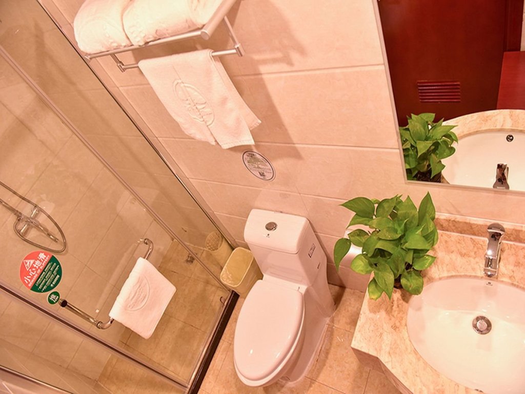 GreenTree Inn BaoDing Xiong county XiongZhou Road Express Hotel — фото 3