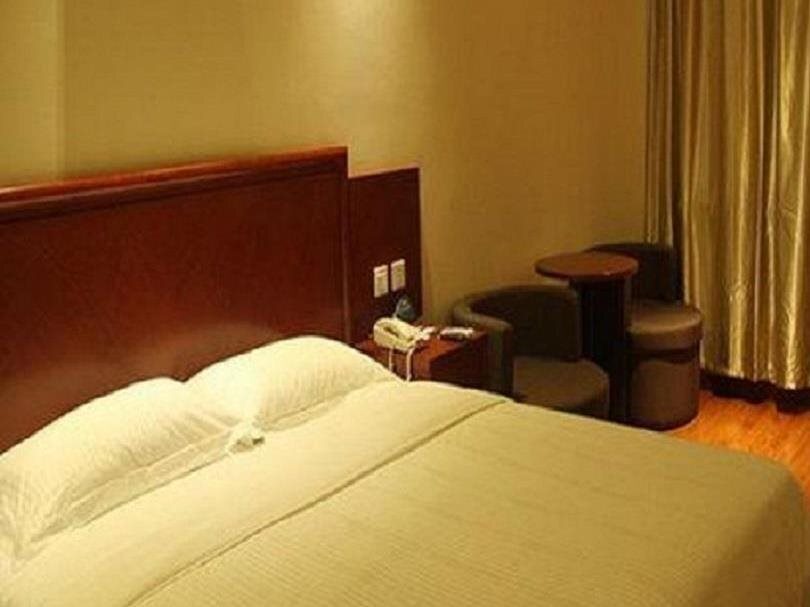 Циньхуандао: Greentree Inn Hebei Qinhuangdao Changli County Minsheng Road Walking Street Express Hotel