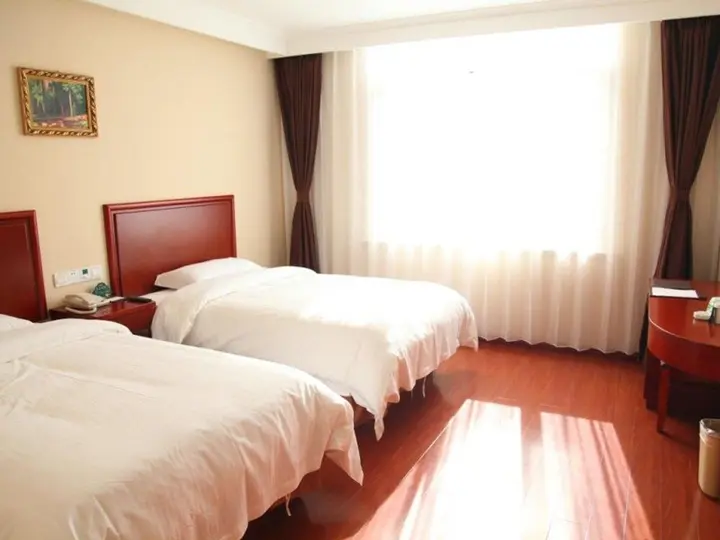 Лянфан: GreenTree Inn Hebei Langfang Bazhou Railway Station West Yingbin Road Express Hotel