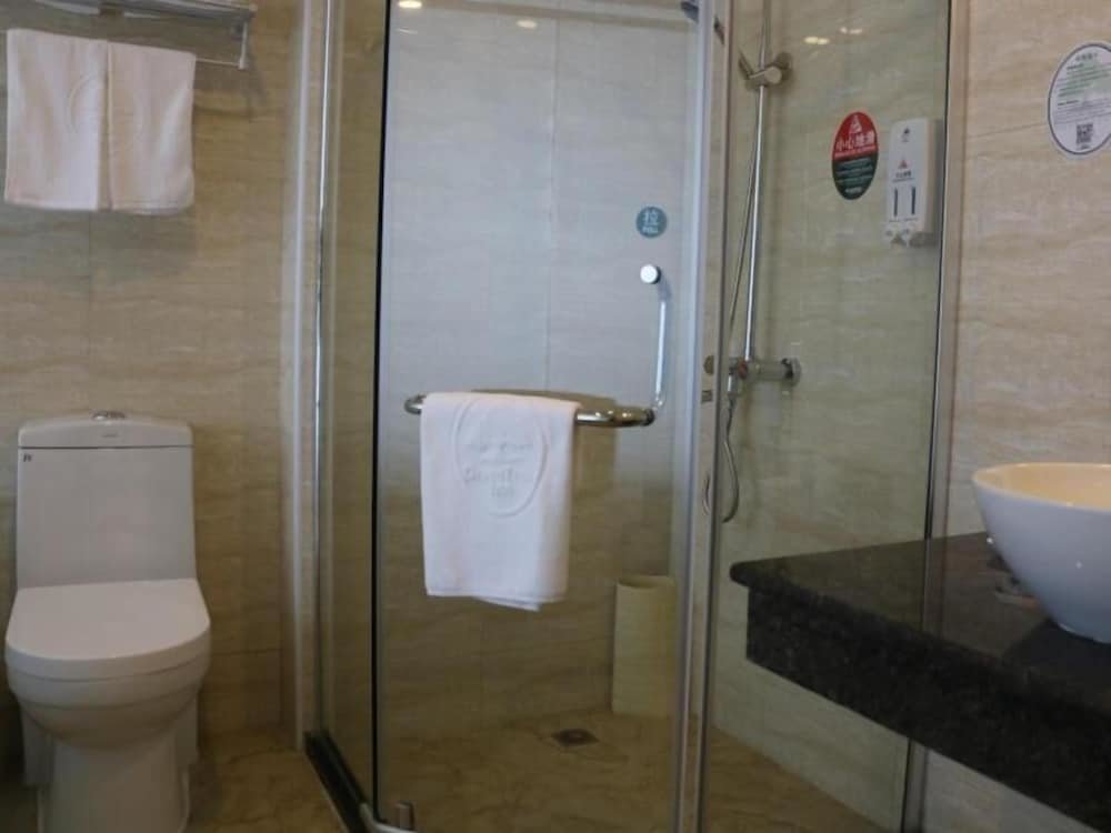 Лянфан: GreenTree Inn Hebei Langfang Bazhou Railway Station West Yingbin Road Express Hotel