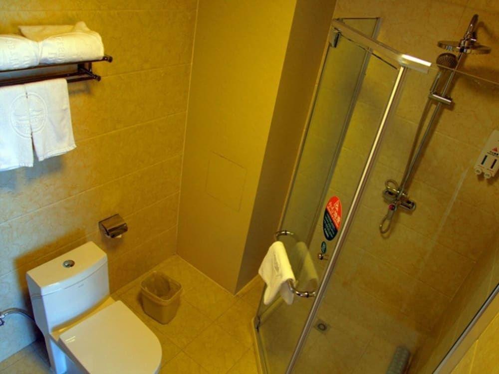 Лянфан: GreenTree Inn Hebei Langfang Bazhou Railway Station West Yingbin Road Express Hotel