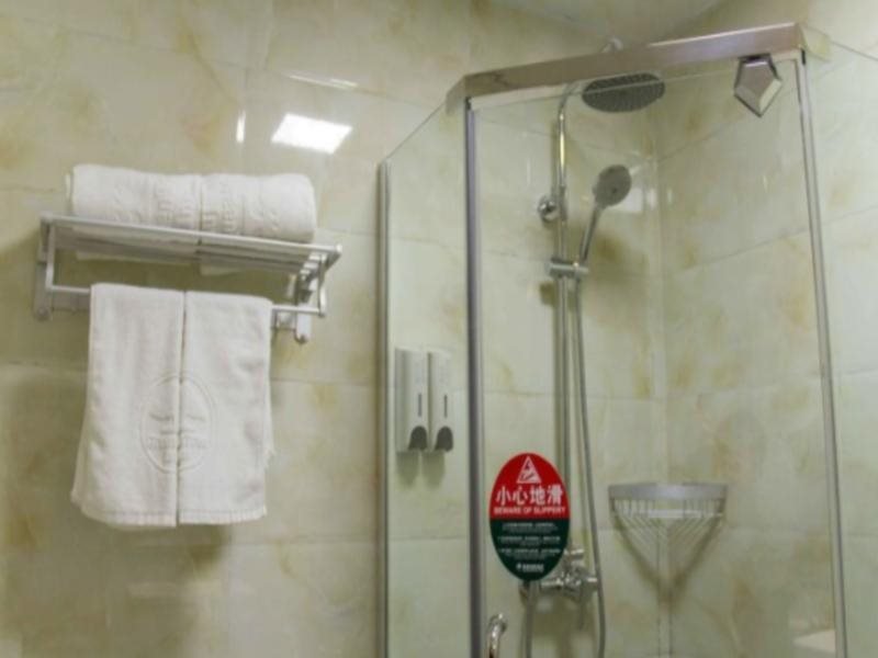 Таншань: GreenTree Inn Hebei Tangshan Leting East Maoyuan Street Third Middle School Business Hotel
