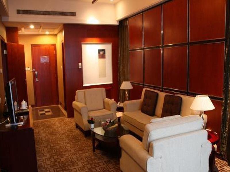 Чжанцзякоу: GreenTree Inn Hebei Zhangjiakou Guyuan Government Fuxiang Mall Express Hotel