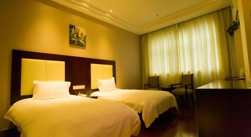 Цзиньчжун: GreenTree Inn Shanxi Jinzhong JieXiu Railway Station Express Hotel