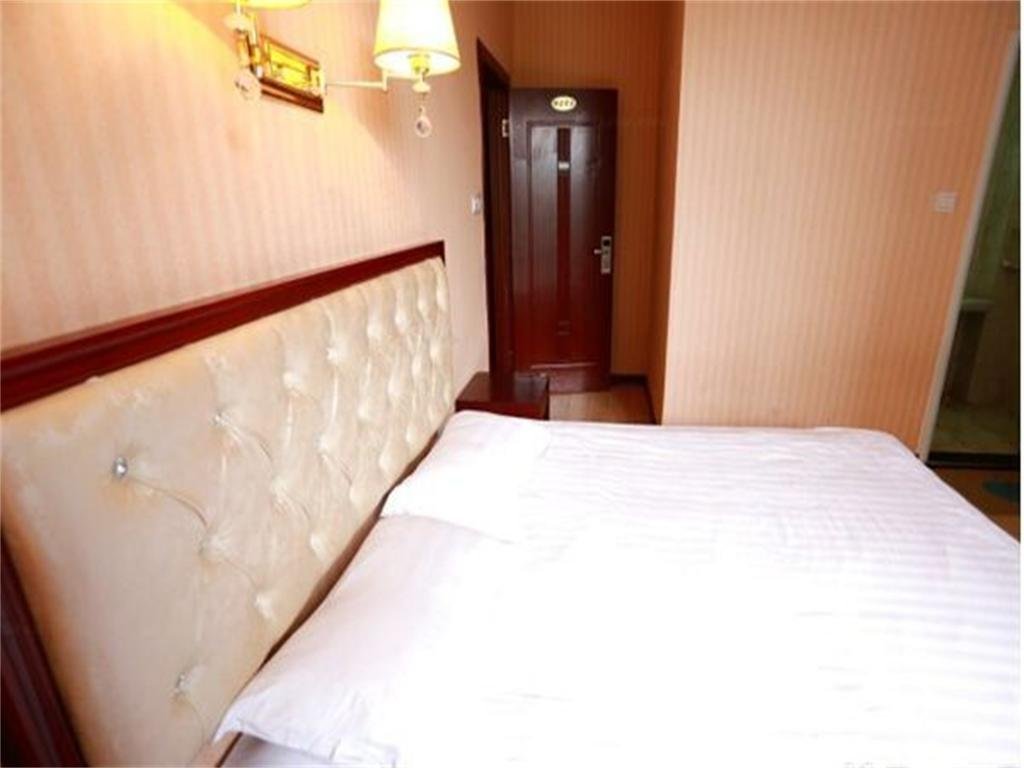 Суцянь: Shuyang Hexie Business Inn