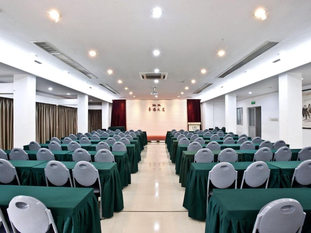 Шаньтоу: Shantou Overseas Chinese Hotel