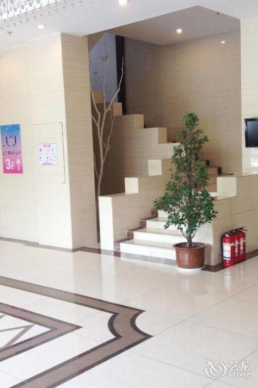 Фуян: Fuyang Golden Beach Hotel