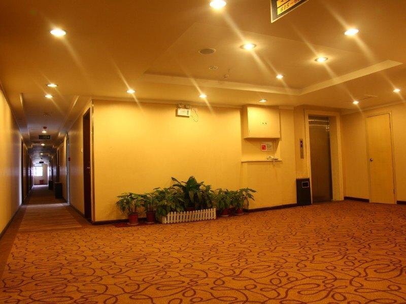 Ухань: Ruian City Hotel
