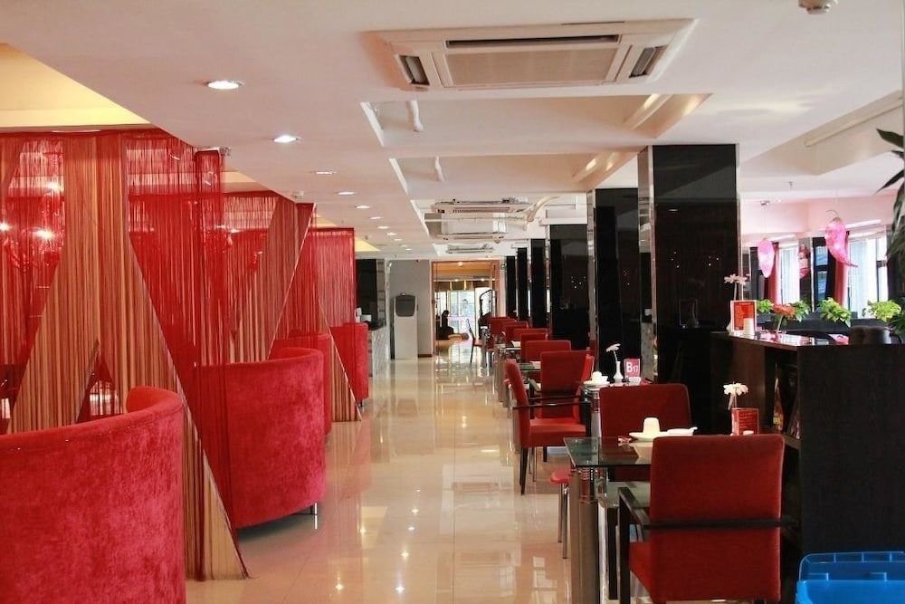 Ухань: Ruian City Hotel