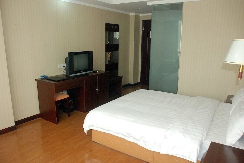 Ухань: Ruian City Hotel