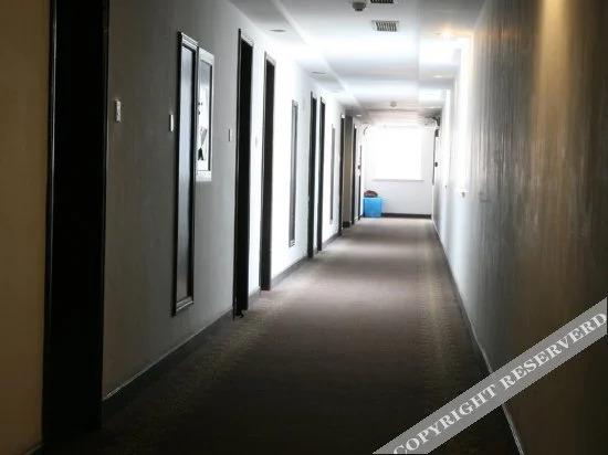 Циндао: Zhongfang Grand Hotel