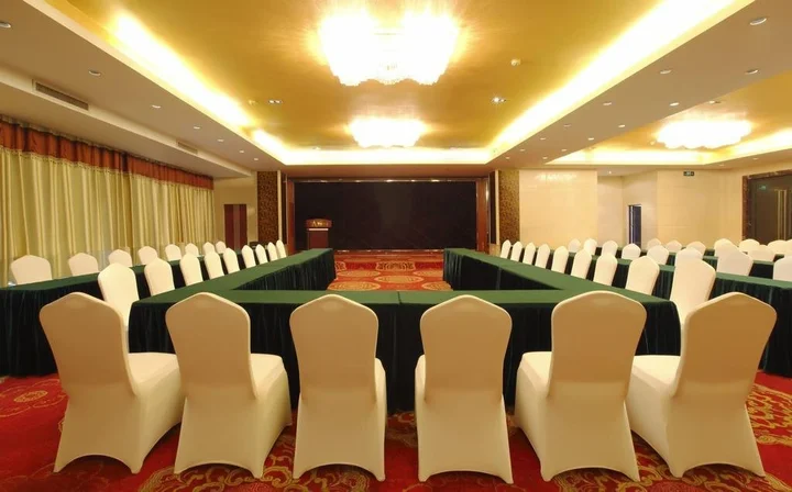 Лючжоу: Jingdu Grand