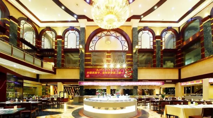 Лючжоу: Jingdu Grand
