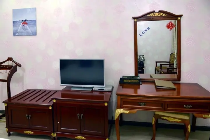 Цзинхун: 西双版纳澜湄万象观光酒店