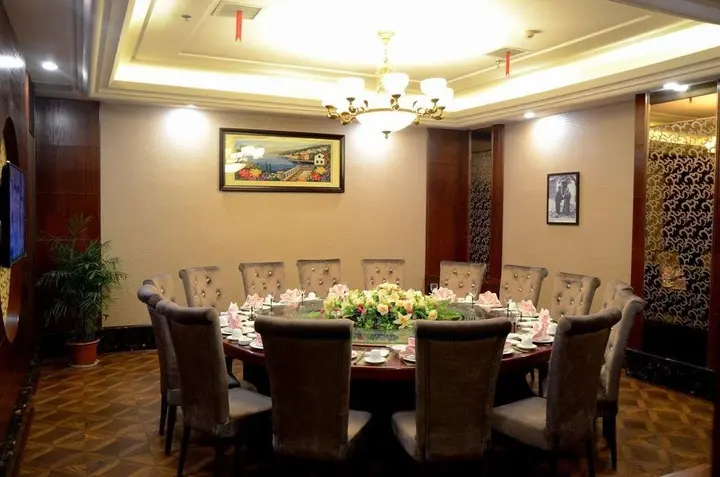 Юнчжоу: Yongzhou Binhu Hotel