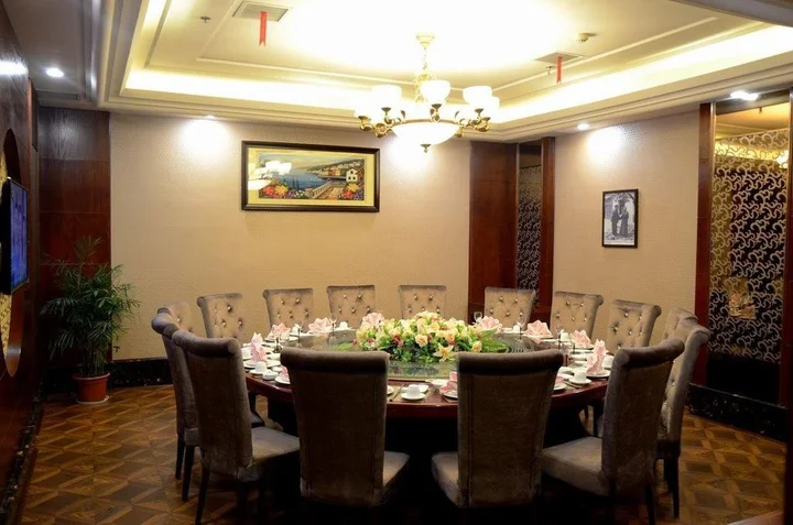 Юнчжоу: Yongzhou Binhu Hotel