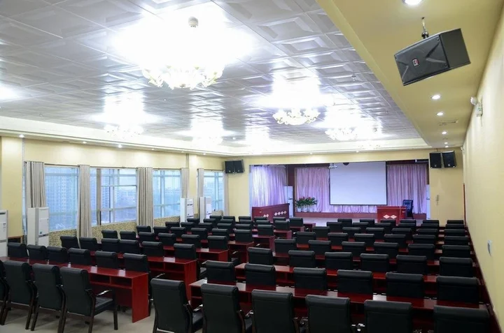 Юнчжоу: Yongzhou Binhu Hotel