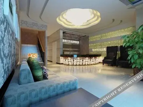 Шиянь: Shenzhouxing Express Hotel