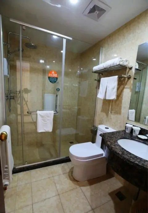 Пекин: GreenTree Inn Beijing Fangzhuang Hotel