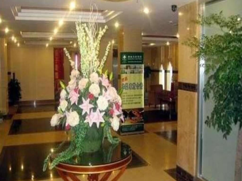 Нанкин: Greentree Inn Nanjing China Gate Subway Station Express
