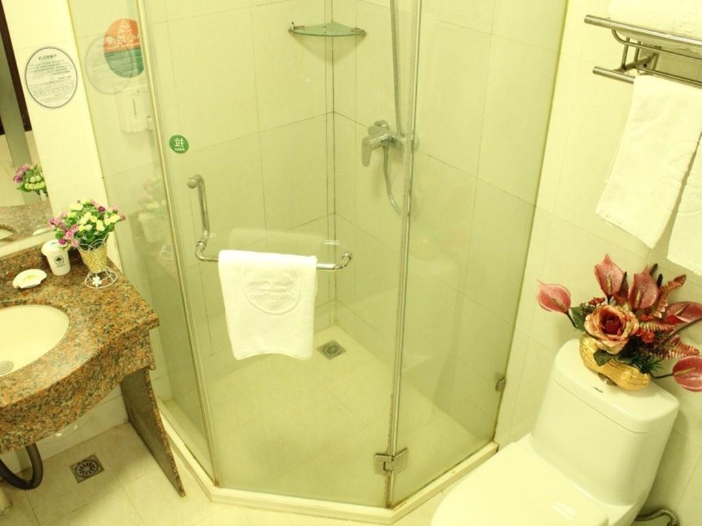 Шанхай: GreenTree Inn Shanghai Sanmen Road Shell Hotel