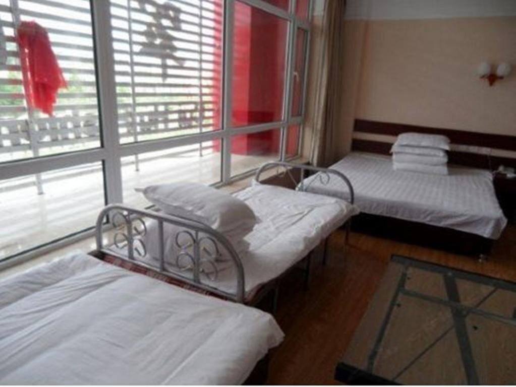 Байшань: Cuihu Fashion Hotel