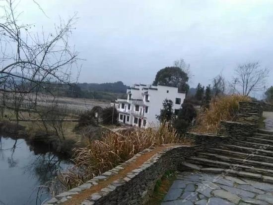 Шанграо: Wuyuan Sanyou Farm Stay