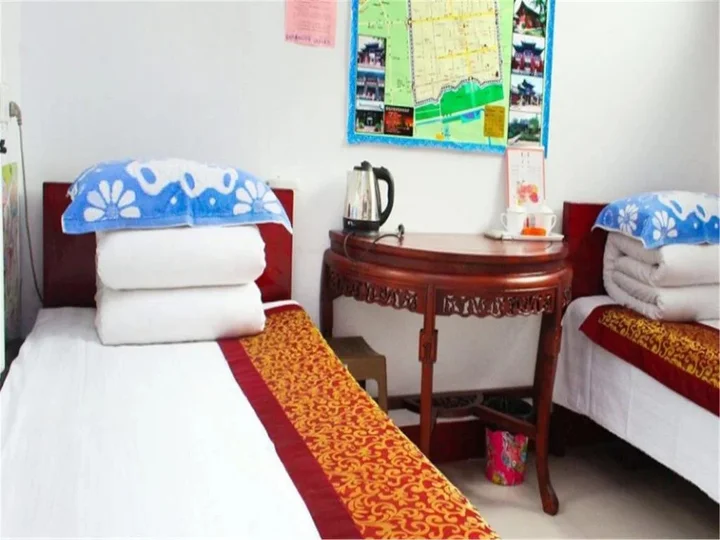 Цзиньчжун: Xusheng Inn