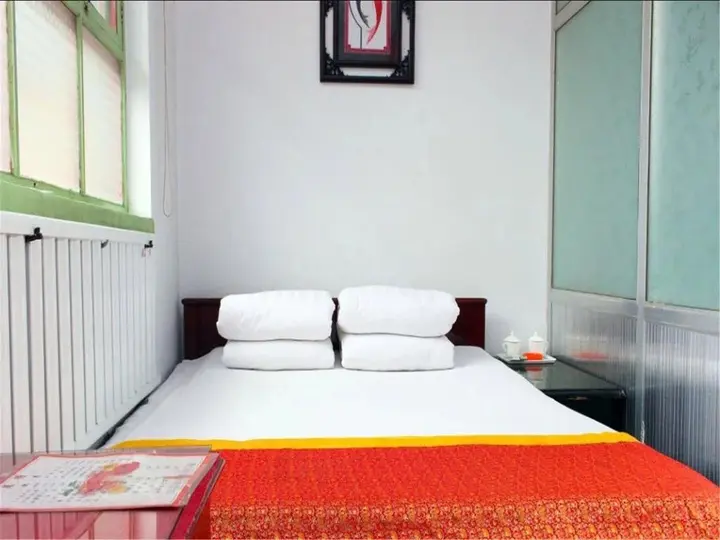 Цзиньчжун: Xusheng Inn