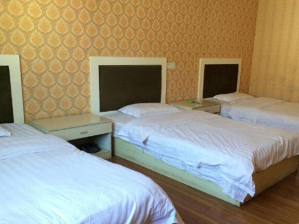 Яань: Shimian Mingrenju Inn