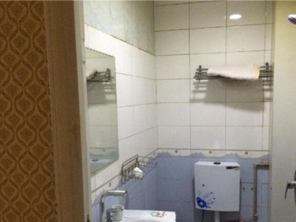 Яань: Shimian Mingrenju Inn