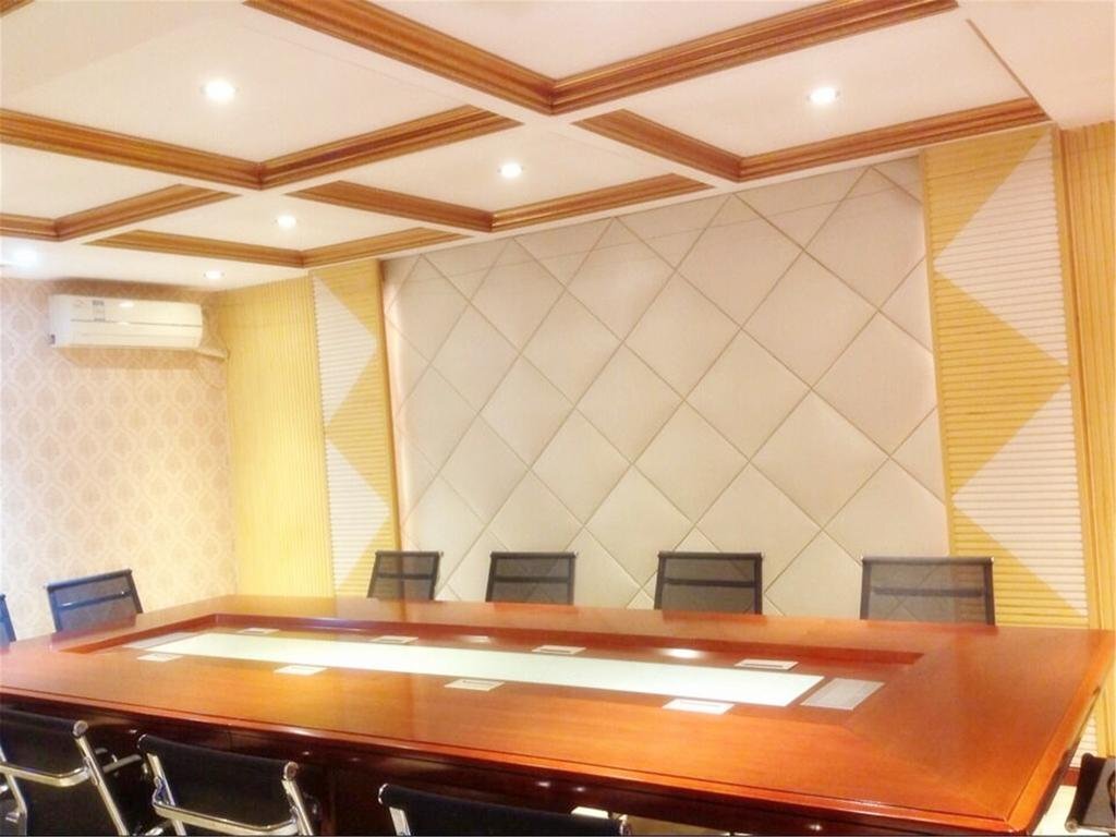 Лучжоу: Luzhou Naxi Inn
