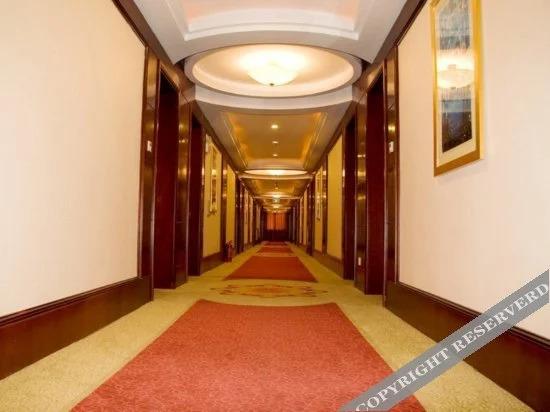 Байшань: Jilin Shanjiang Hotel