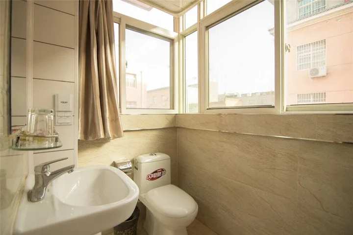 Сяньян: Xinhang Business Inn