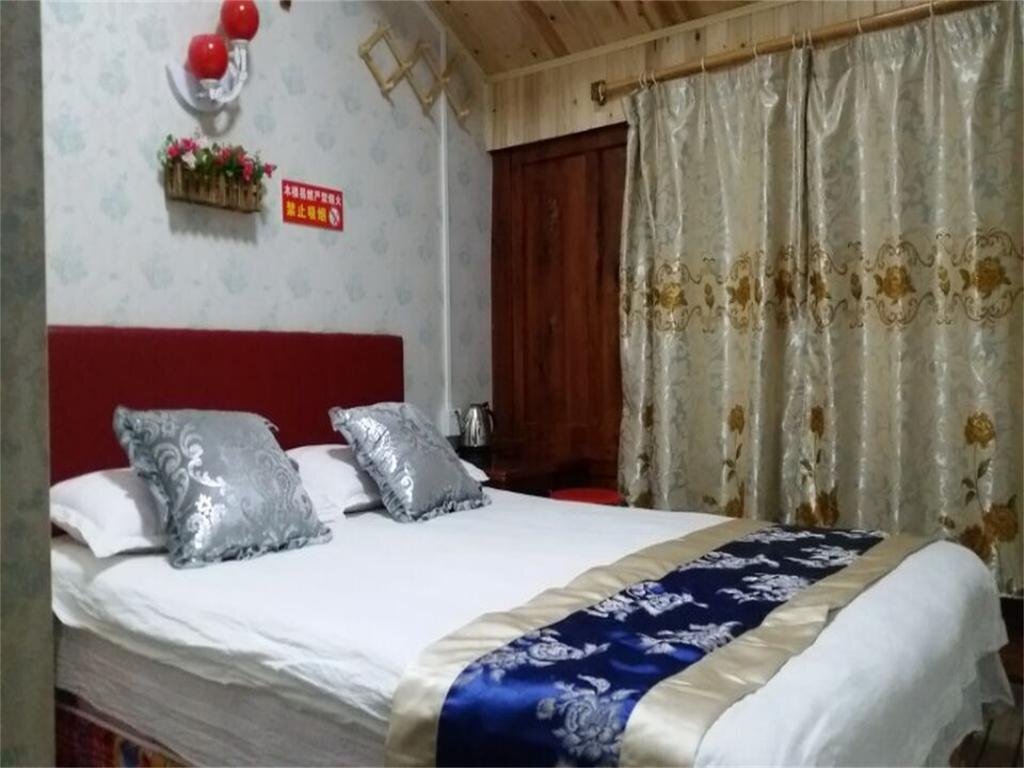 Наньчун: Langzhong Ancient Town Qinyou Inn