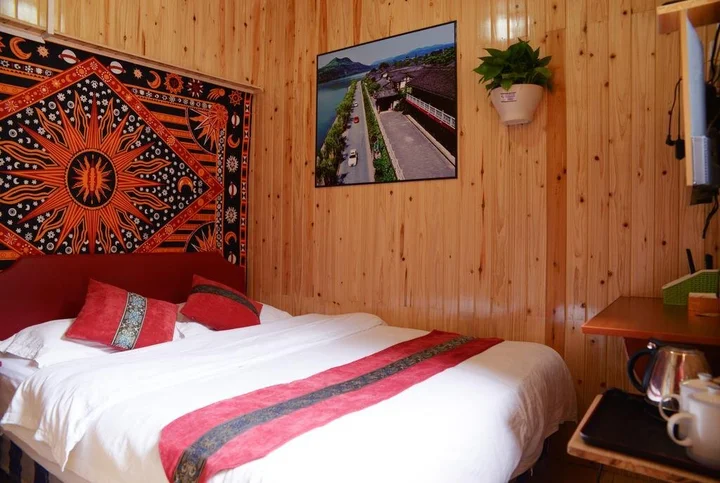 Наньчун: Langzhong Ancient Town Qinyou Inn