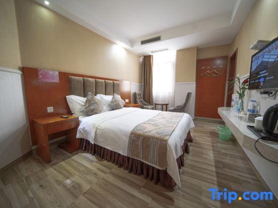 Наньчун: Yi Long Hua Chen Impress Business Hotel