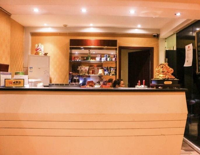 Лоян: Yixin Inn